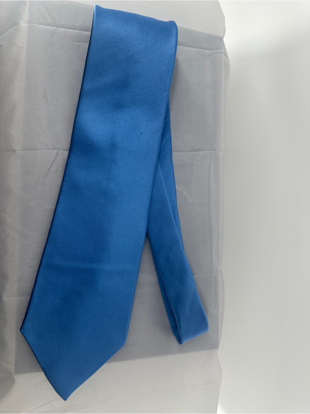 Neiman Marcus bright blue silk tie
